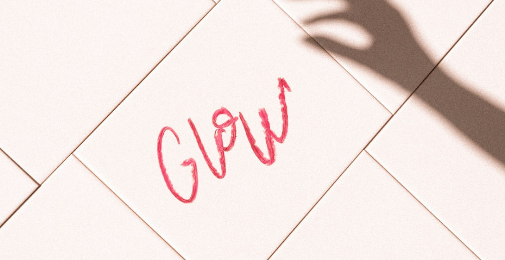 glow up list: picture of the word "glow"