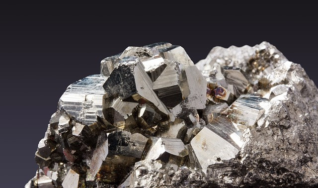 Crystals Help with Manifestation: picture of pyrite crystals