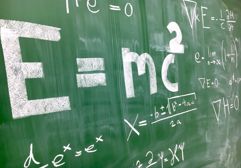 Quantum physics and Manifestation: the formula E=mc square