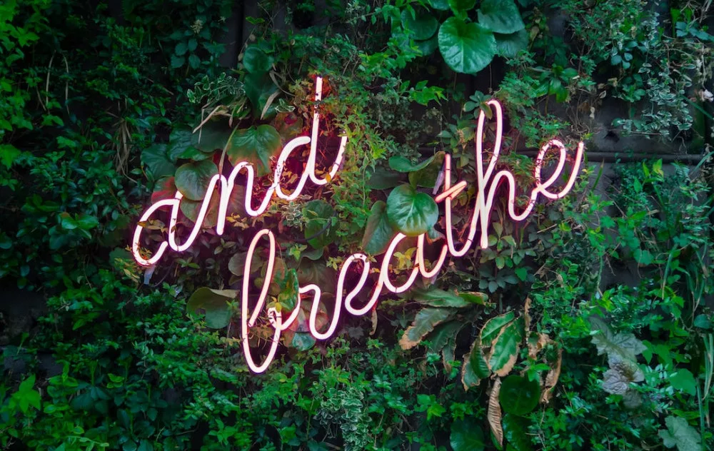 10 healthy ways to relieve stress: the word "breathe"