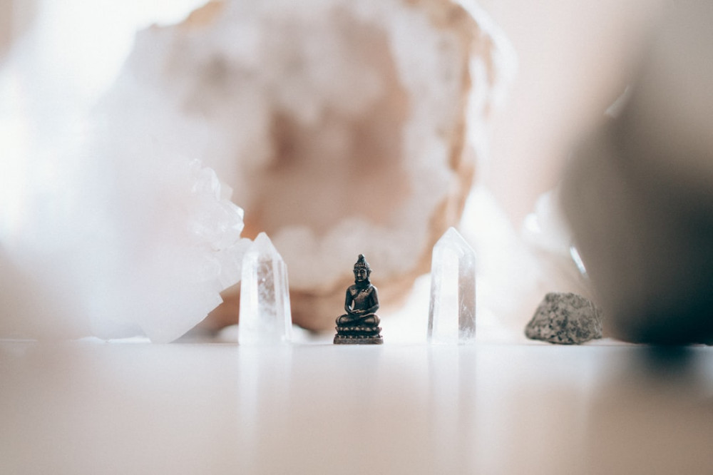How to buy rose quartz crystal: quartz for meditation