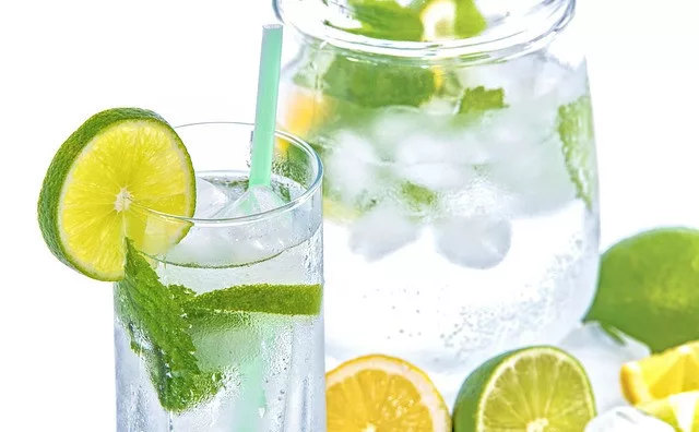 How to lose stomach fat in 3 days: lemonade water